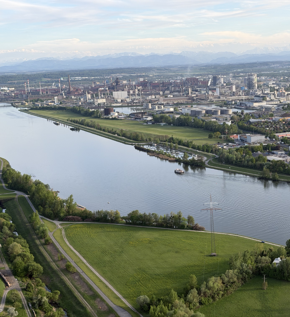 Stadt- und Flussblick